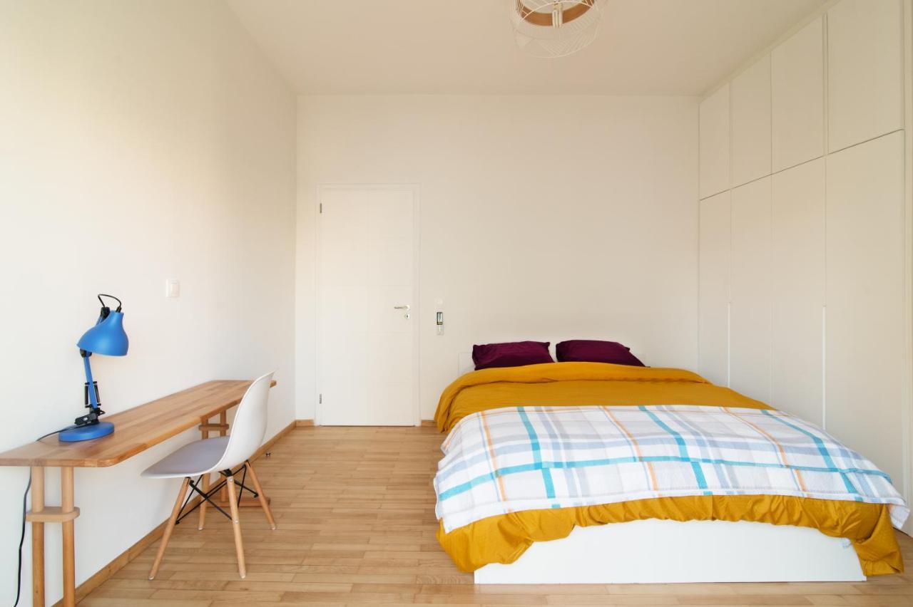 Luxury 1-Bedroom Apartment By The Sea In Athén Kültér fotó